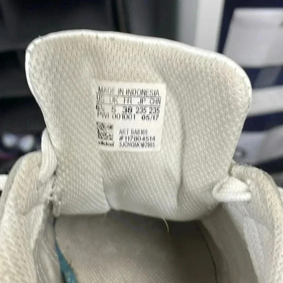 Adidas Superstar Women's Sz 6.5 - Picture 8 of 10